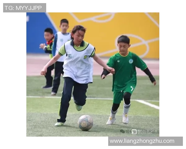 校园足球梦想:球星们的成长故事与青春足迹 校园足球梦想:球星们的成长故事与青春足迹